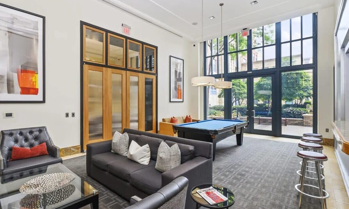 Photo of Livingroom in Aurora Highlands