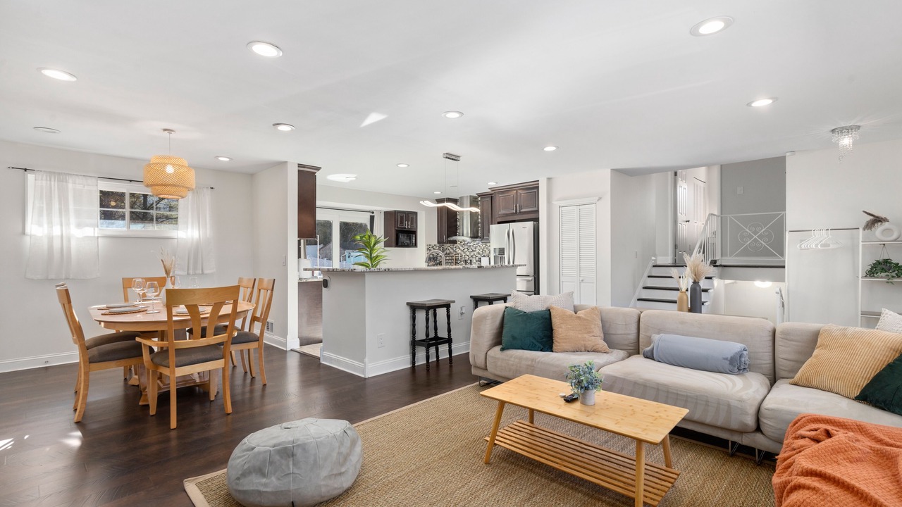 Photo of Kitchen in White Oak