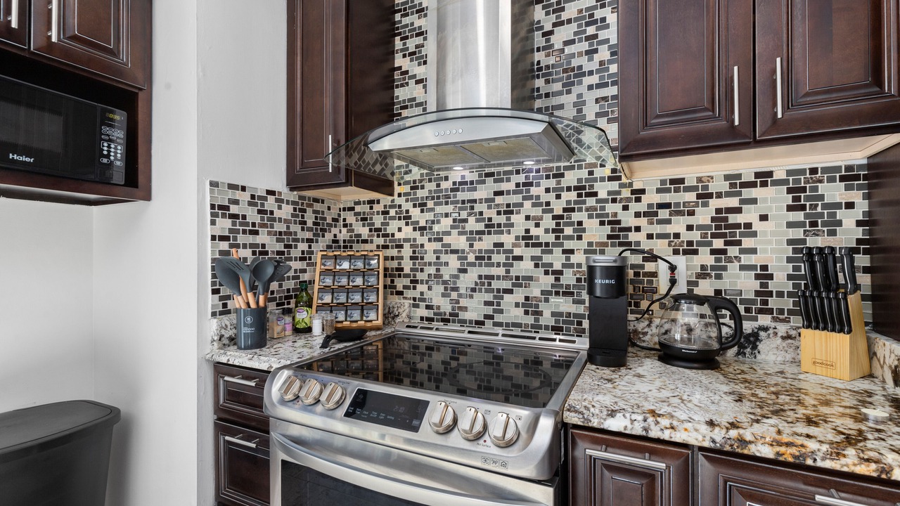 Photo of Kitchen in White Oak