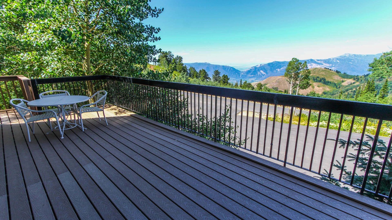 Photo of Patio Balcony in Powder Ridge Village
