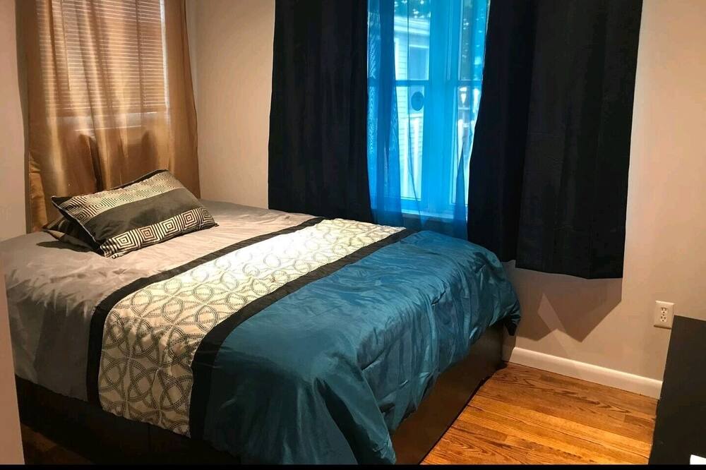 Photo of Bedroom in Walton Park