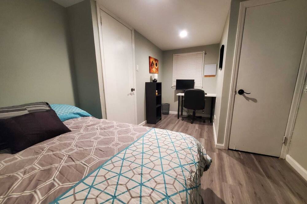 Photo of Bedroom in Clifton