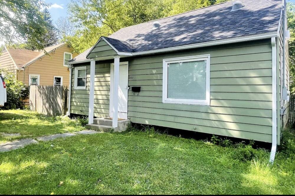 Photo of Outdoor in Eastside