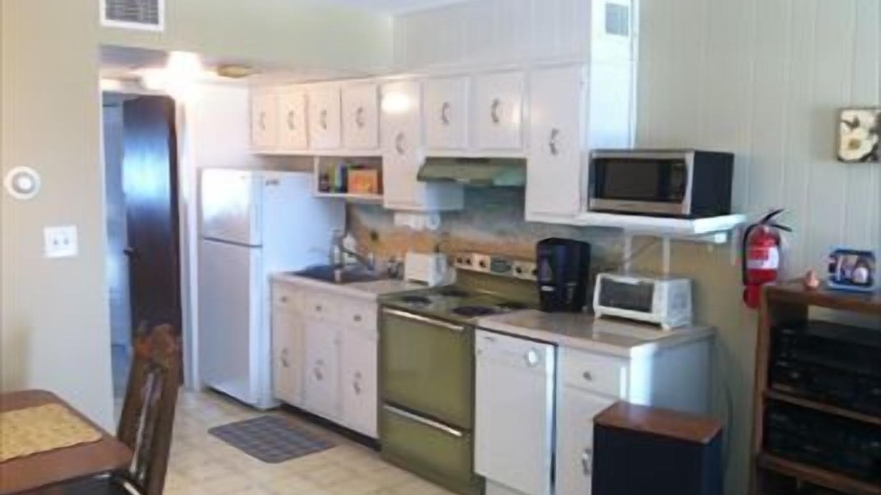 Photo of Kitchen in Admiral Estates