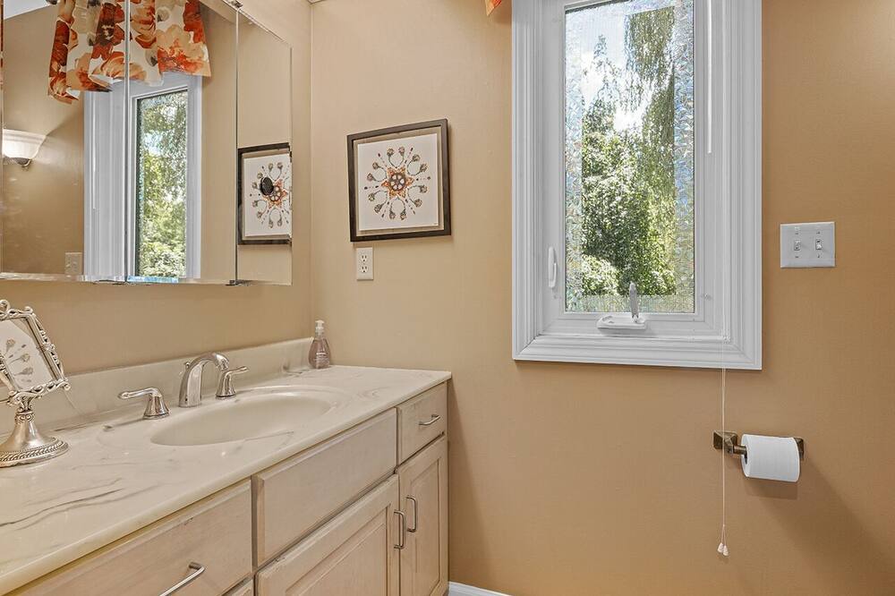 Photo of Bathroom in Wildwood
