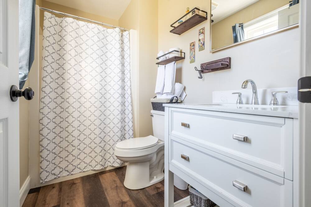 Photo of Bathroom in Annville