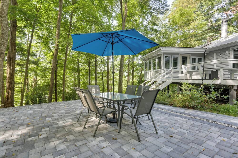 Photo of Outdoor in Sparrow Bush
