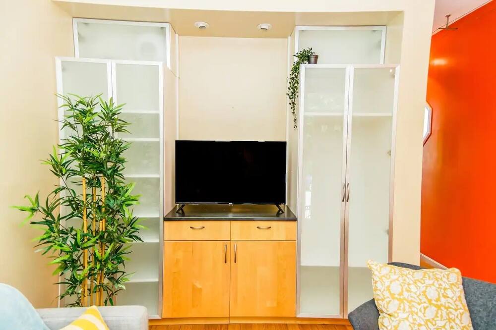 Photo of Bedroom in Clifton Heights