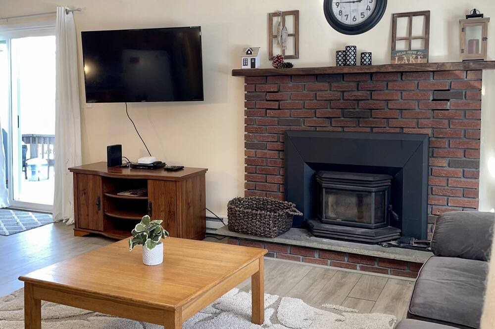 Photo of Livingroom in Thornhurst