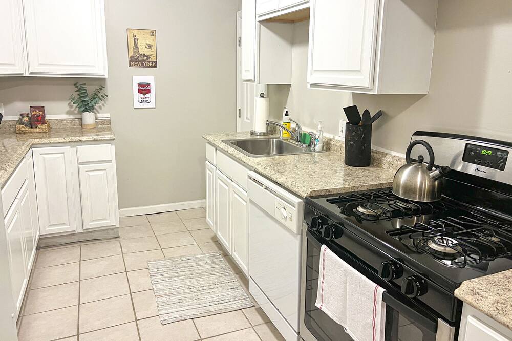 Photo of Kitchen in Ross Township