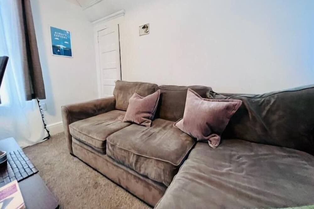 Photo of Bedroom in Rutherford