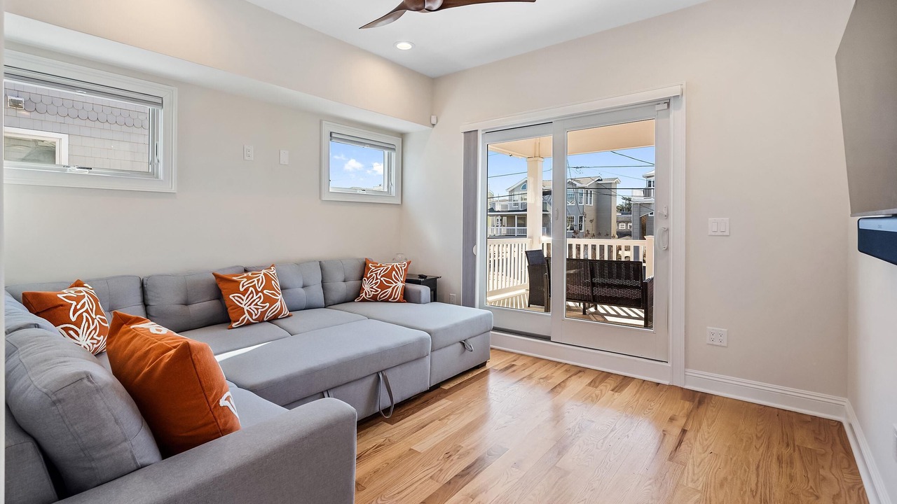 Photo of Livingroom in Loveladies