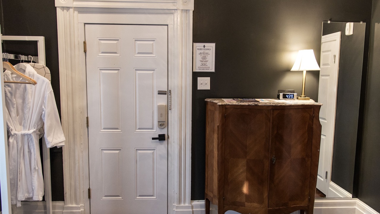 Photo of Bedroom in Rittenhouse Row