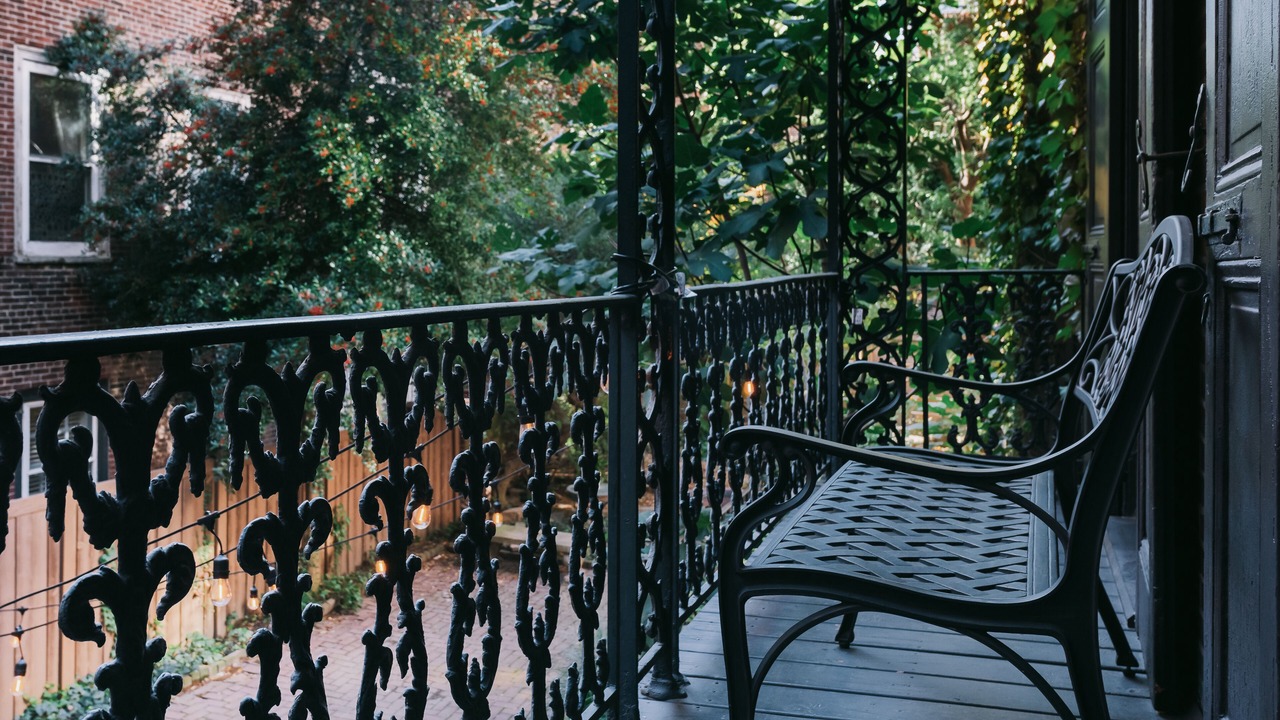 Photo of Patio Balcony in Rittenhouse Row