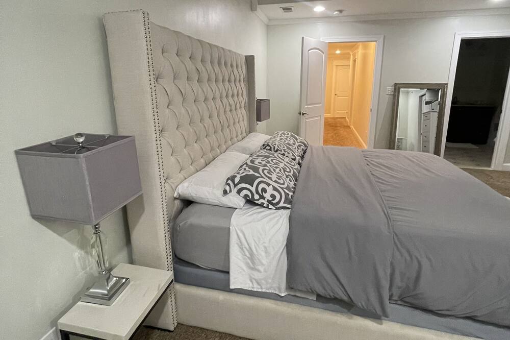 Photo of Bedroom in North Philadelphia