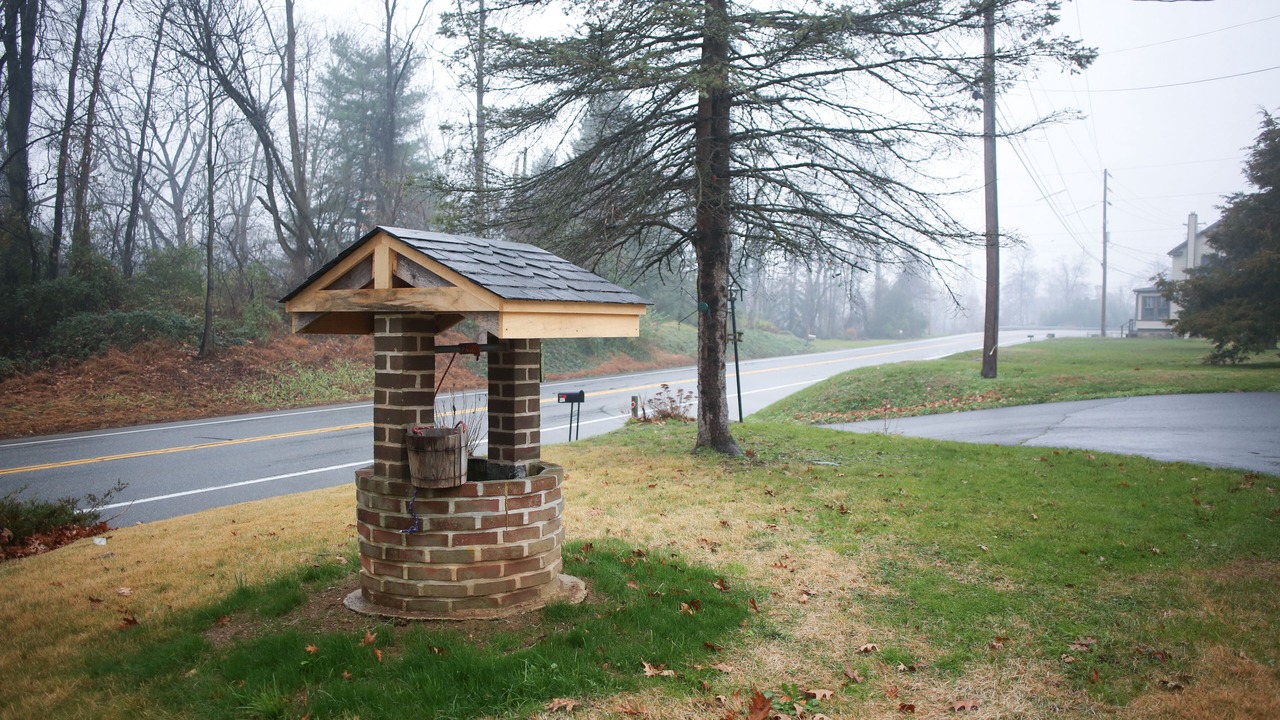 Photo of Buildings in Bainbridge