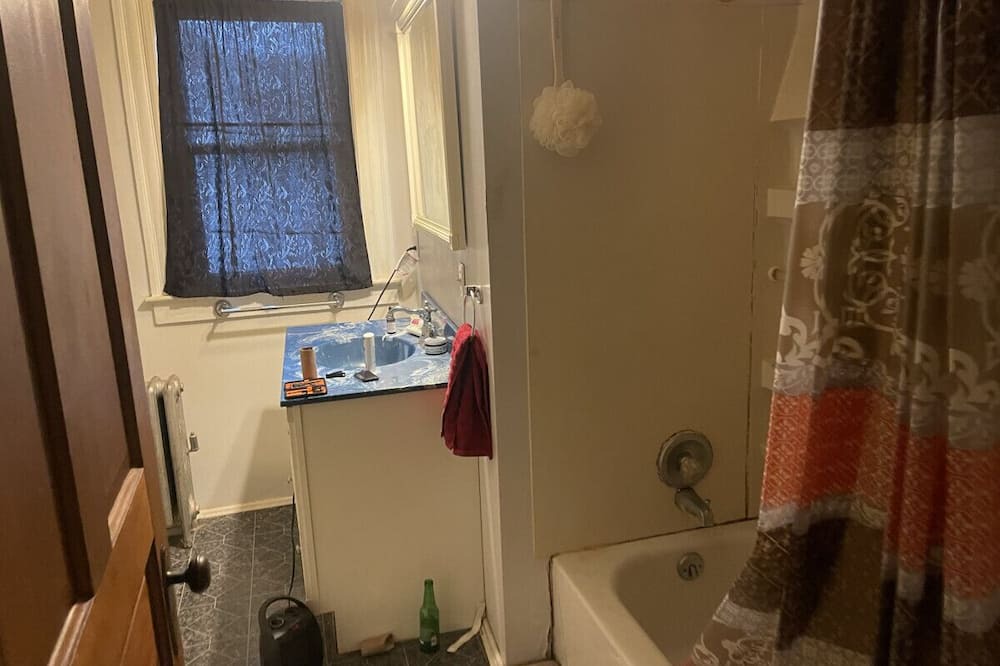 Photo of Bathroom in Frostburg