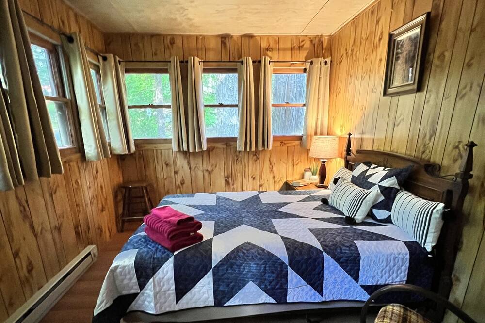 Photo of Bedroom in White Lake