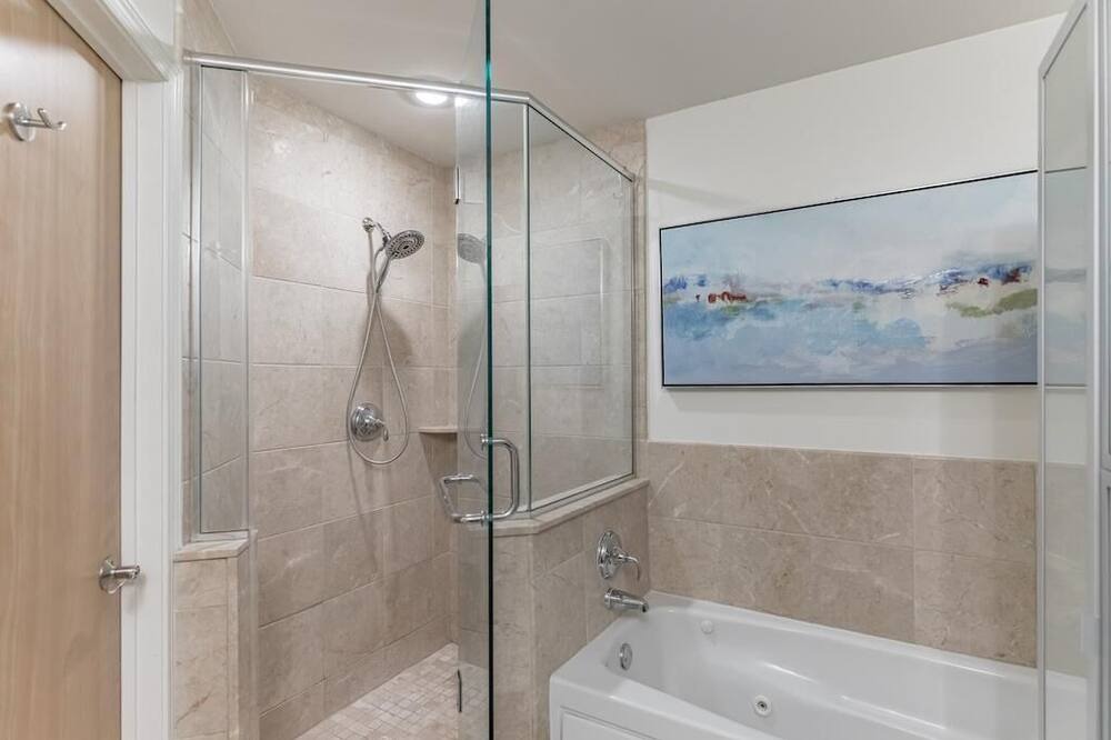 Photo of Bathroom in Newbold