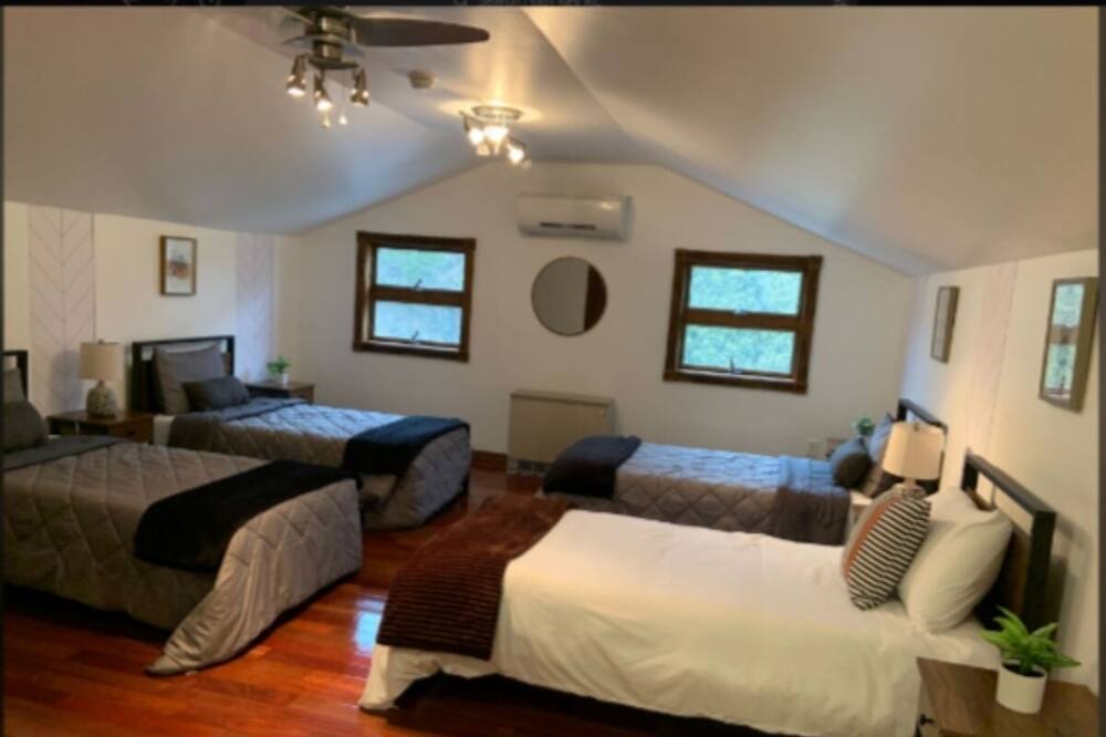 Photo of Bedroom in Reeders