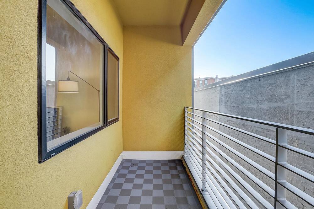 Photo of Patio Balcony in North Philadelphia West