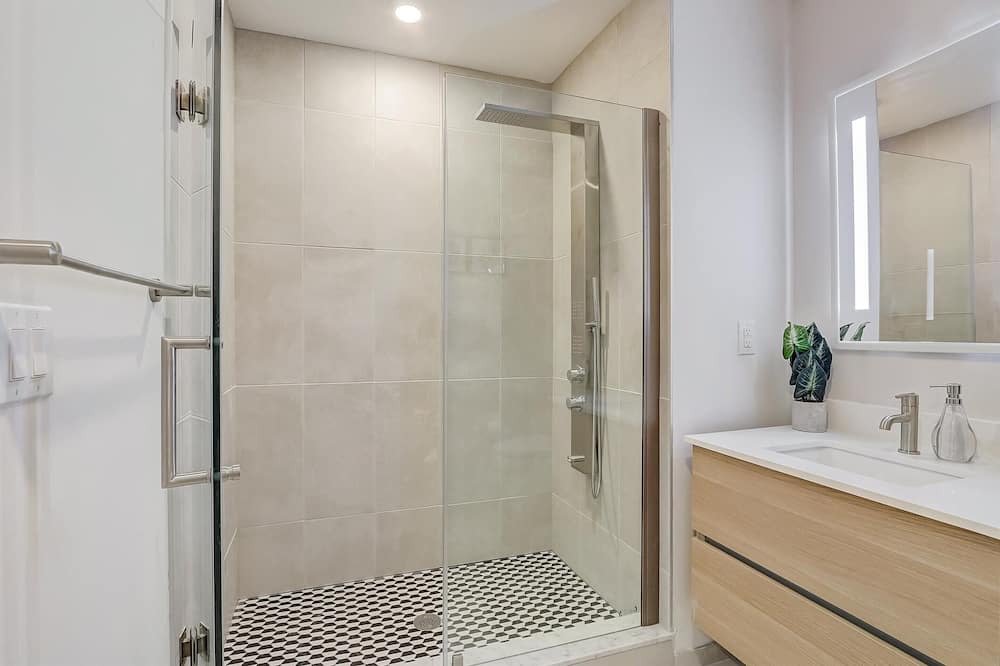 Photo of Bathroom in North Philadelphia West