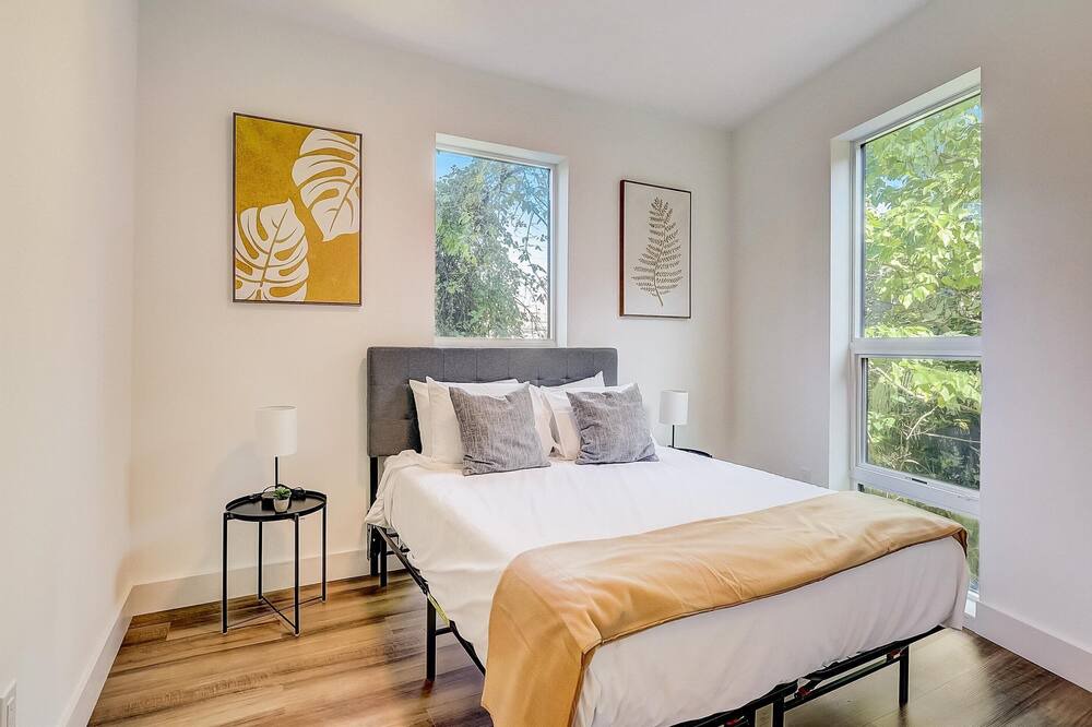 Photo of Bedroom in North Philadelphia West