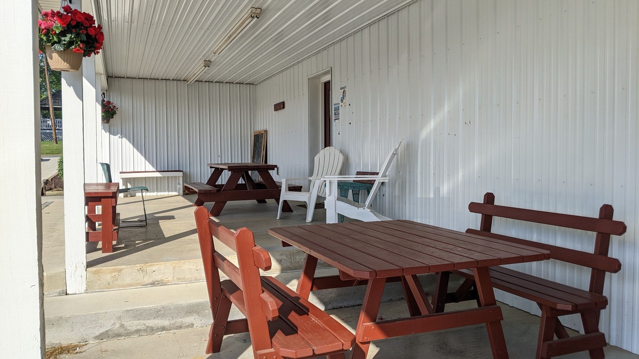 Photo of Outdoor in Newville