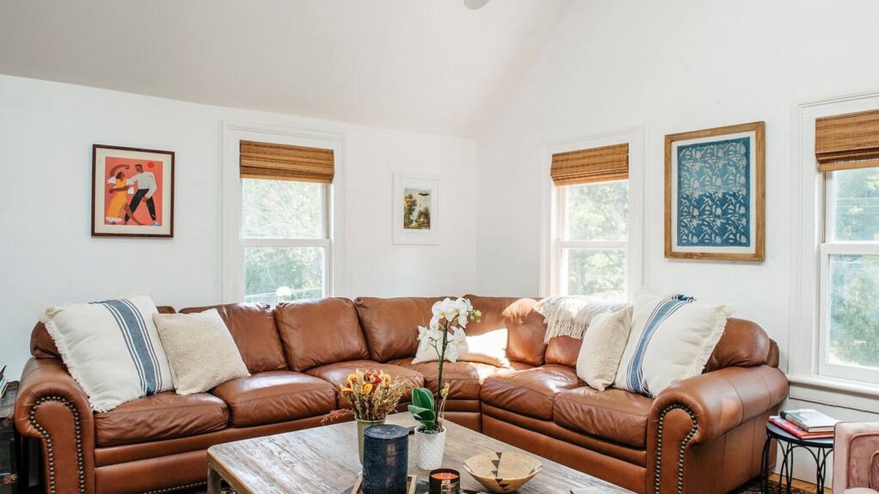 Photo of Livingroom in Ulster Park