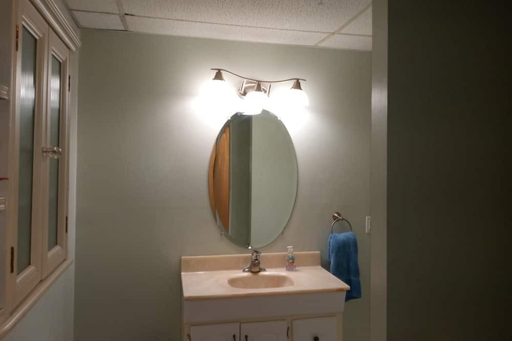 Photo of Bathroom in Great Mills