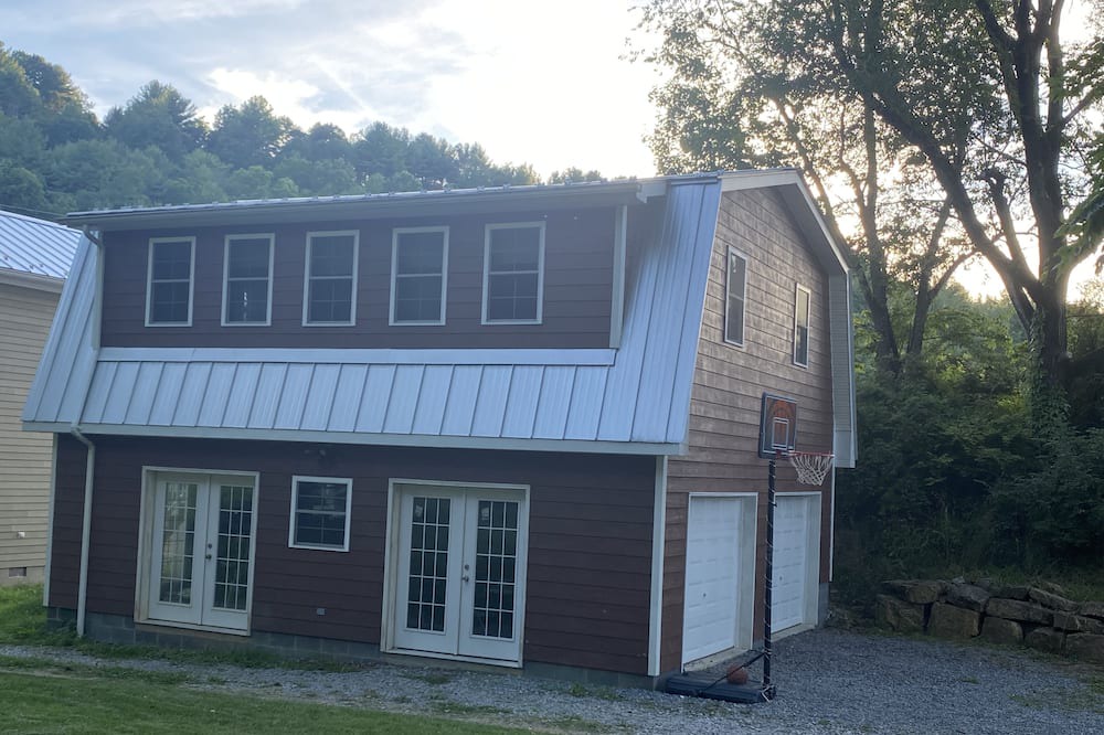 Photo of Outdoor in Harper