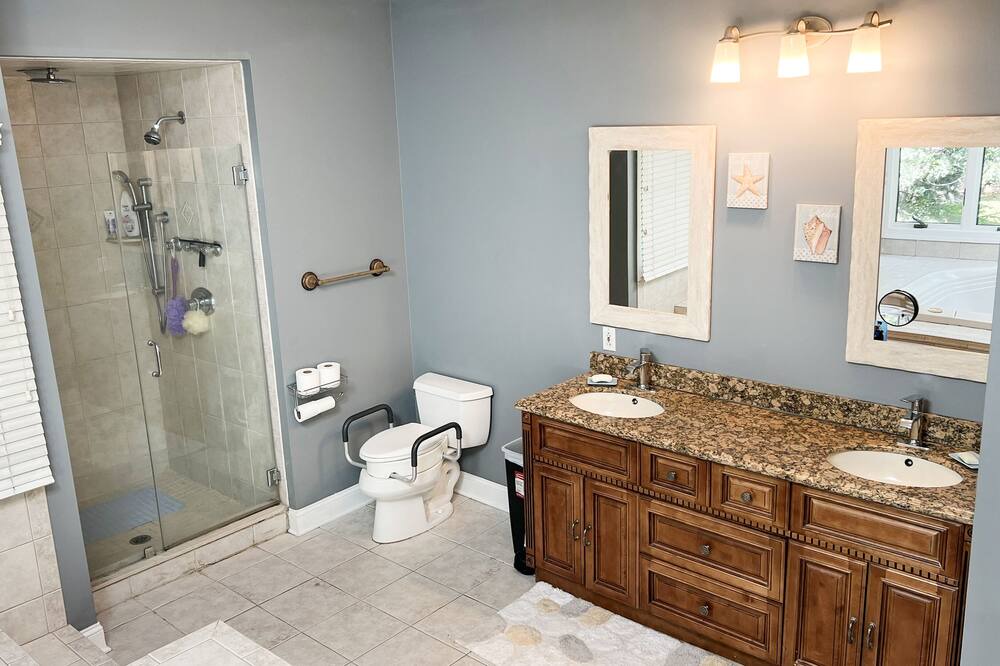 Photo of Bathroom in Galloway