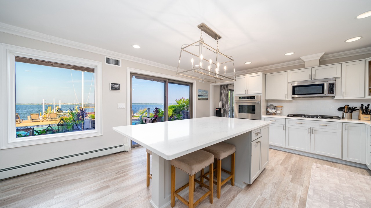 Photo of Kitchen in Mantoloking
