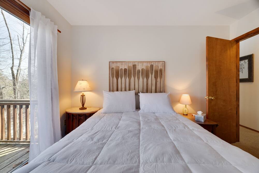 Photo of Bedroom in Wallenpaupauk Lake Estates