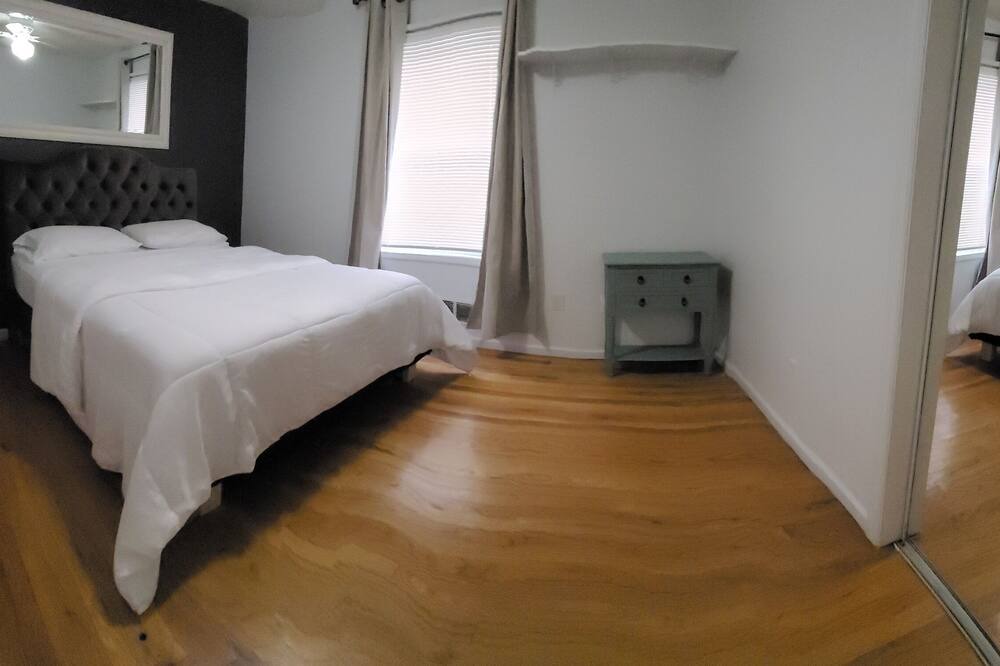 Photo of Bedroom in McGinley Square