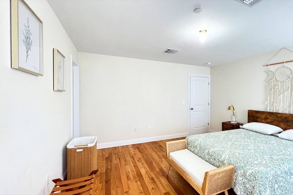 Photo of Bedroom in Pleasant Plains