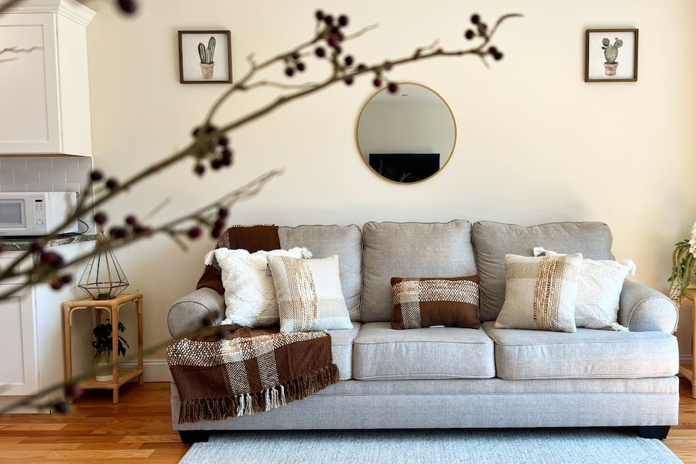 Photo of Livingroom in Pleasant Plains