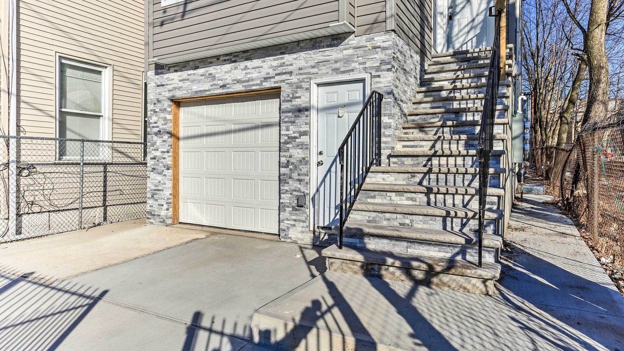 Photo of Outdoor in Irvington