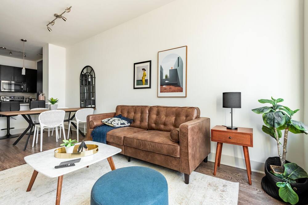 Photo of Livingroom in Logan Square