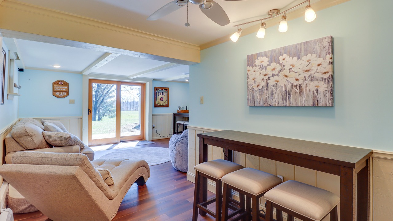Photo of Livingroom in Ono