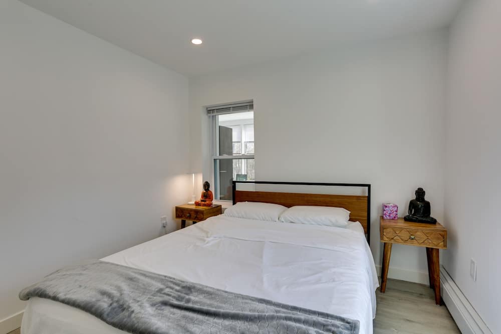 Photo of Bedroom in Mohegan Lake