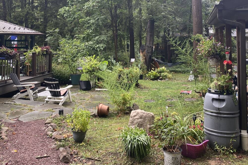 Photo of Others in Mount Gretna Heights