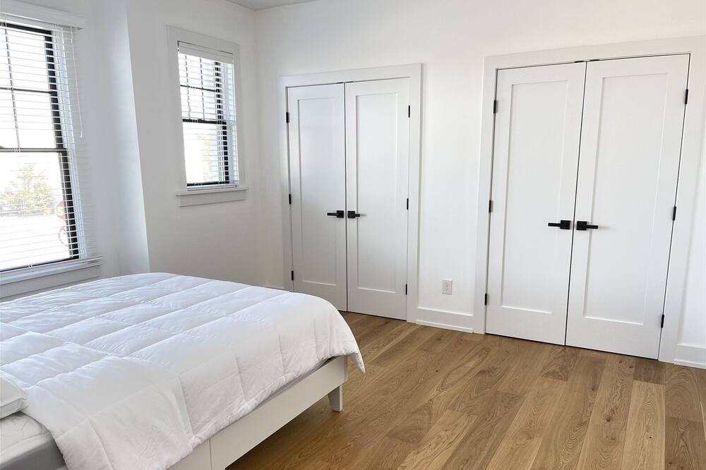 Photo of Bedroom in Bay Head