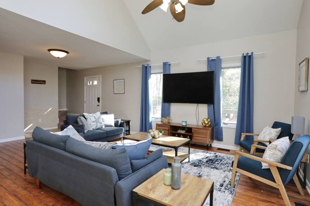 Photo of Others in Chesapeake Ranch Estates-Drum Point