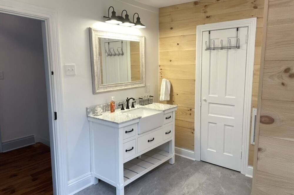 Photo of Bathroom in Newport