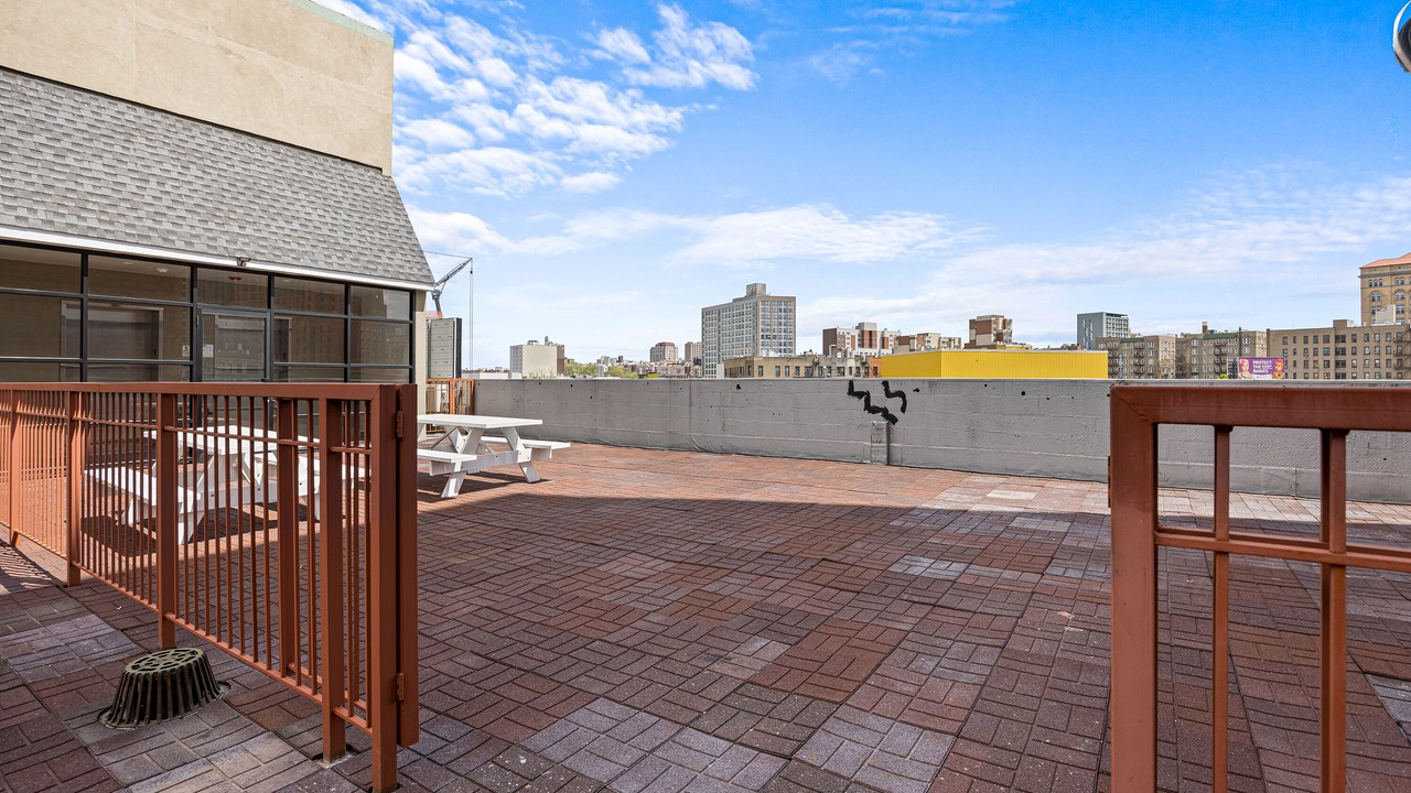 Photo of Outdoor in Highbridge