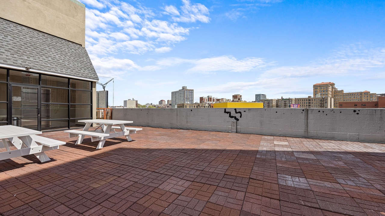 Photo of Outdoor in Highbridge