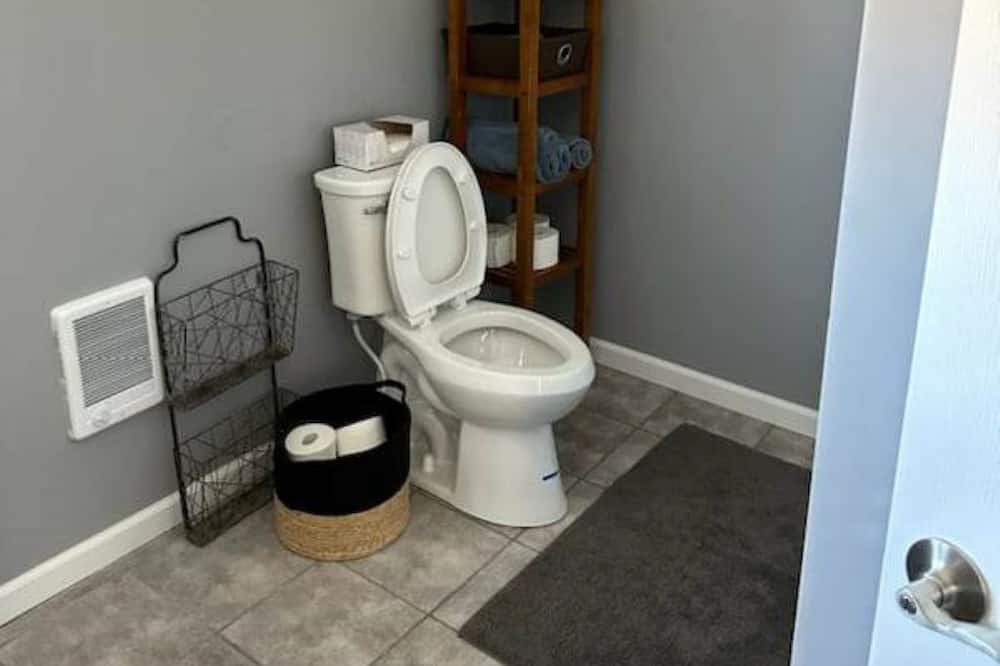 Photo of Bathroom in Aldenville