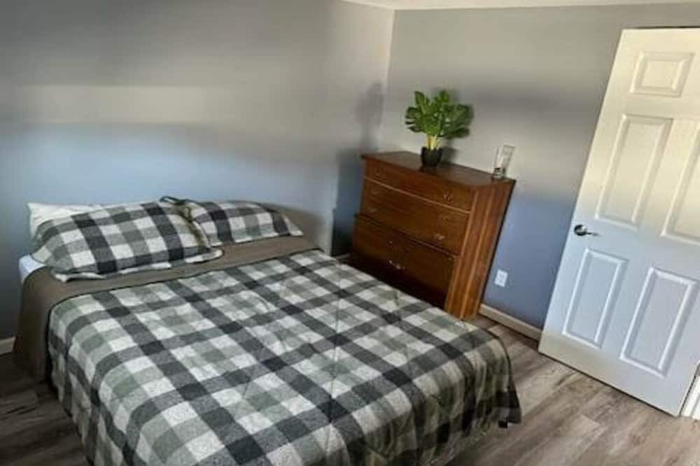 Photo of Bedroom in Aldenville