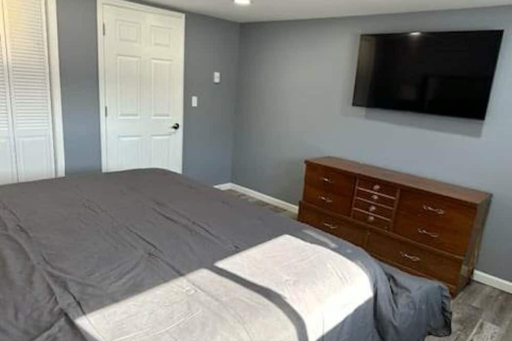 Photo of Bedroom in Aldenville
